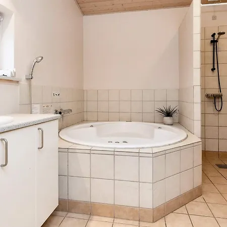 5 Star In Faaborg Holiday home *